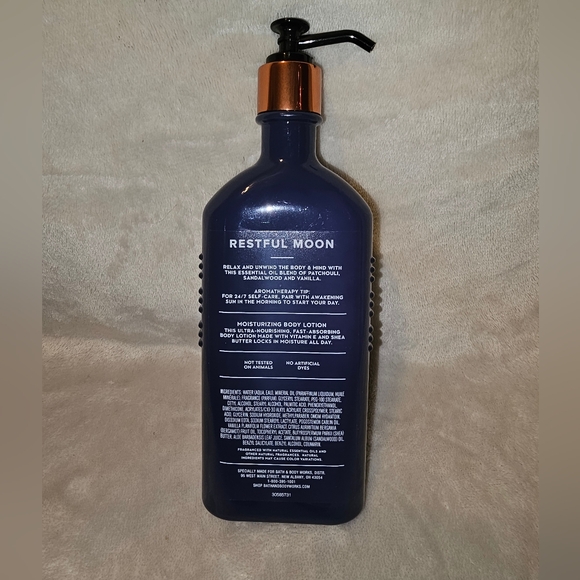 Bath and Body Works Restful Moon Body Lotion - Picture 3 of 5